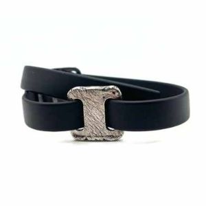 VIL009 double wrap black leather bracelet with oxidized sterling silver I-shaped element